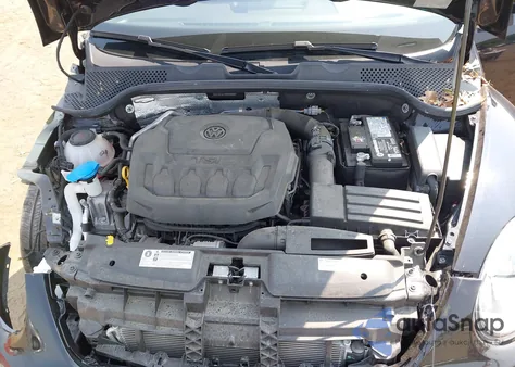 2019 Volkswagen Beetle 2.0T Se from USA, damaged, VIN 3VWJD7AT7KM706387